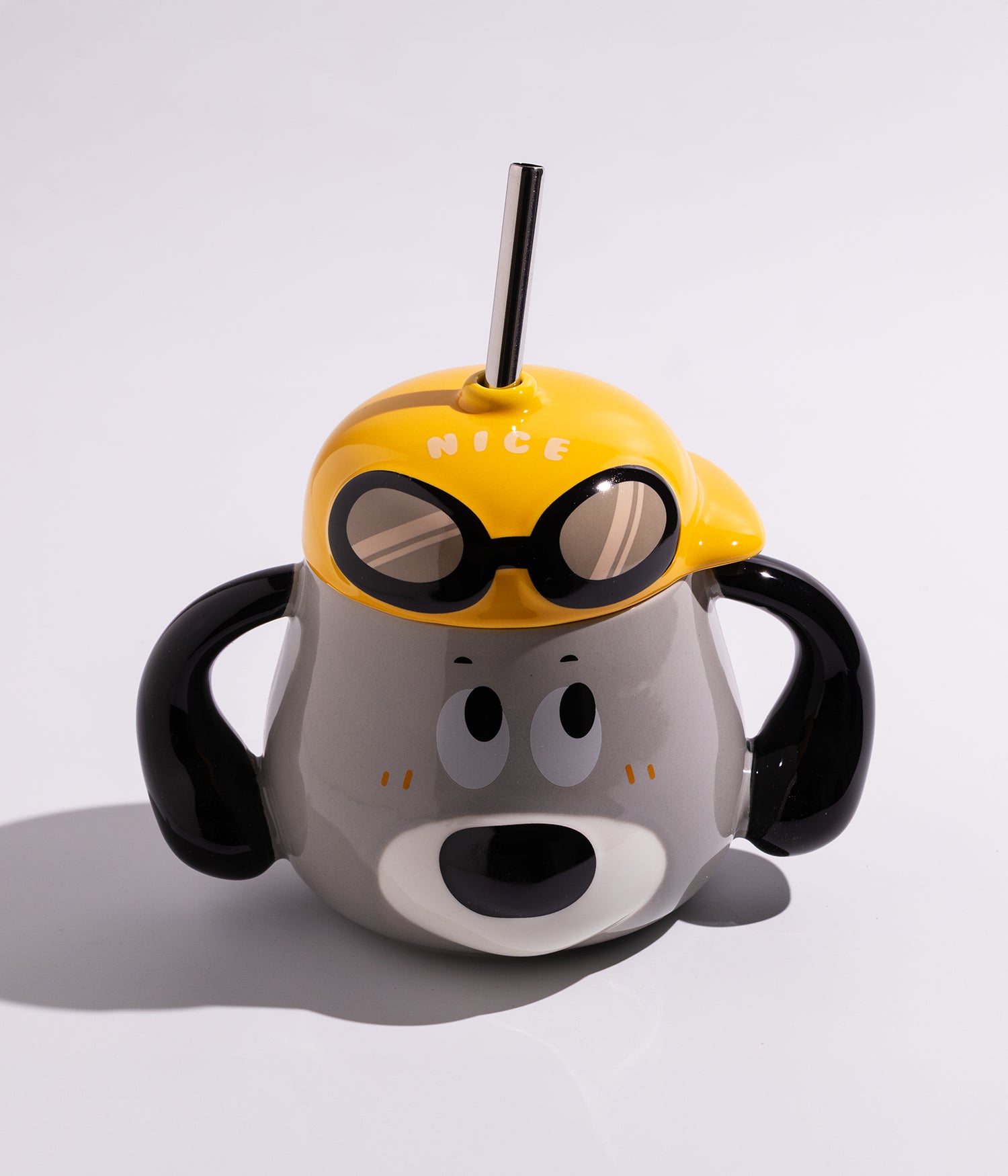 كوب سيراميك بتصميم رأس كلب لطيف مع غطاء أصفر ومزاز لون رمادي