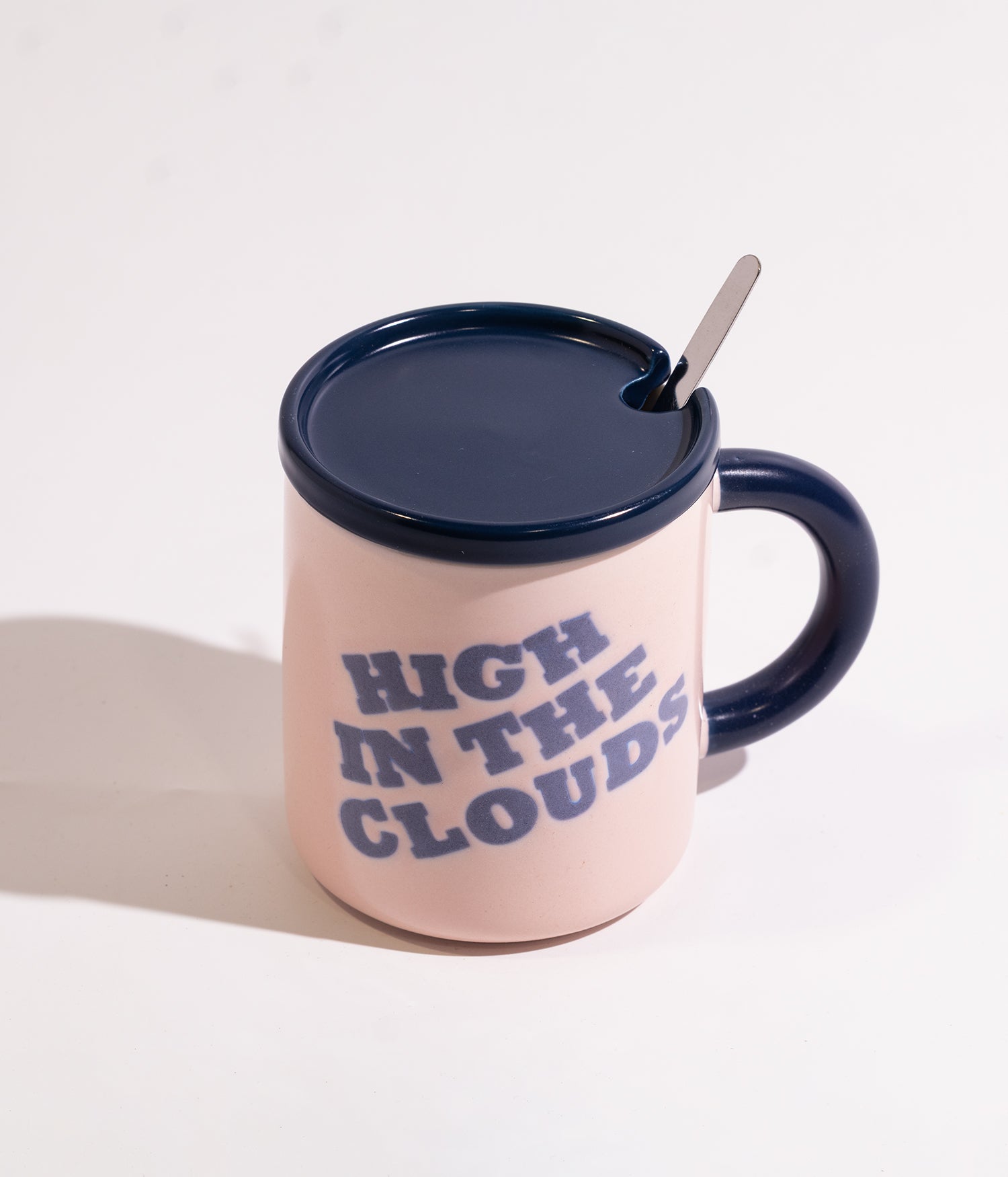 كوب سيراميك بعبارات لطيفة ونصائح إيجابية مع غطاء وملعقة بلون وردي