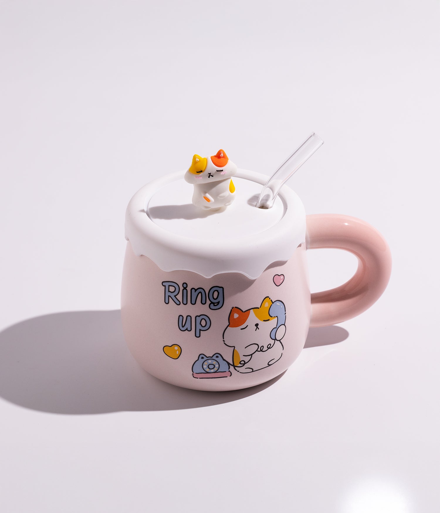 كوب سيراميك بتصميم حيوانات الغابة مع غطاء على شكل قطة ومزاز لسهولة الشرب