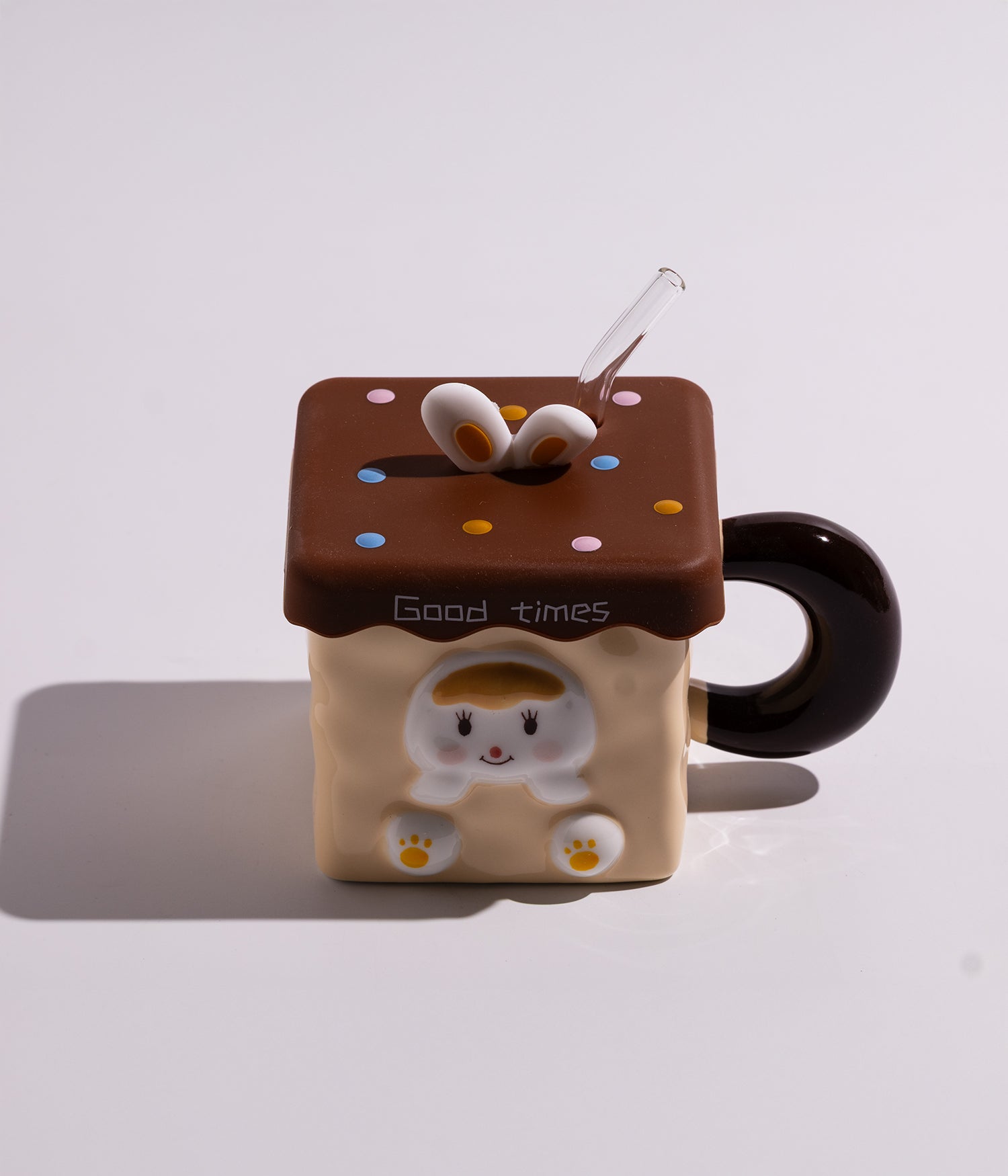 كوب سيراميك بتصميم بيت مع غطاء شوكولا وأذنين أرنب ومزاز لون برتقالي