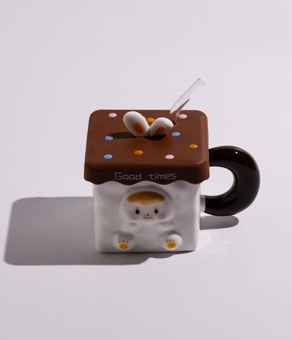 كوب سيراميك بتصميم بيت مع غطاء شوكولا وأذنين أرنب ومزاز لون أبيض