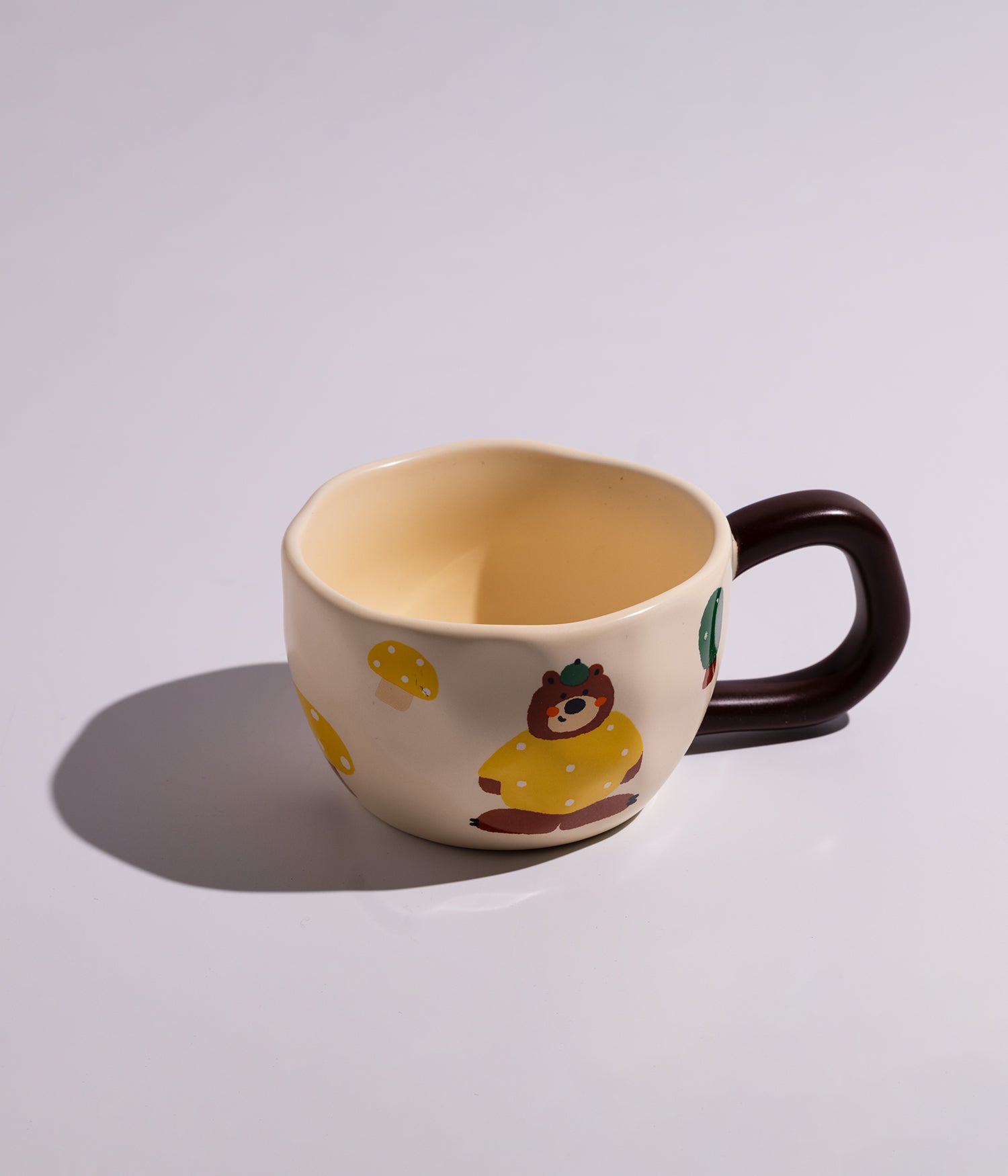 كوب سيراميك بتصميم دببة في الغابة