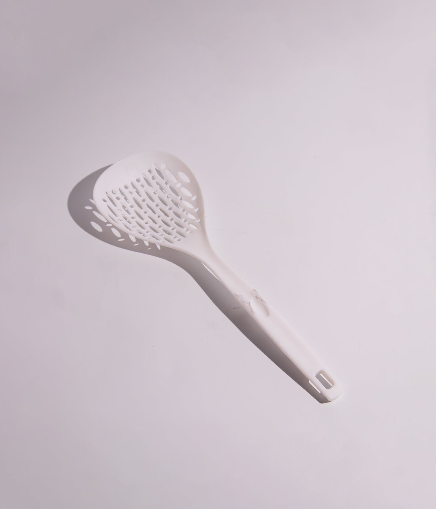 ملعقة مصفاة مقاومة للحرارة مقاس 32.5×10 سم