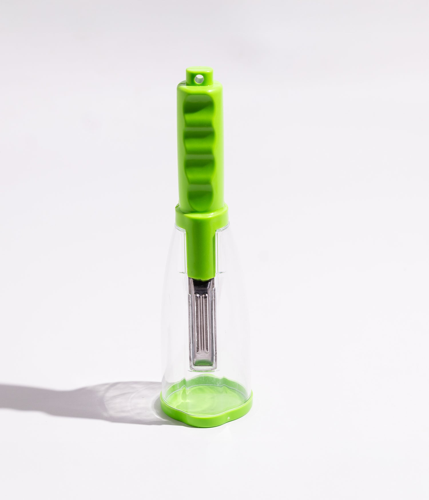 قشارة جزر يدوية بصندوق تخزين شفاف