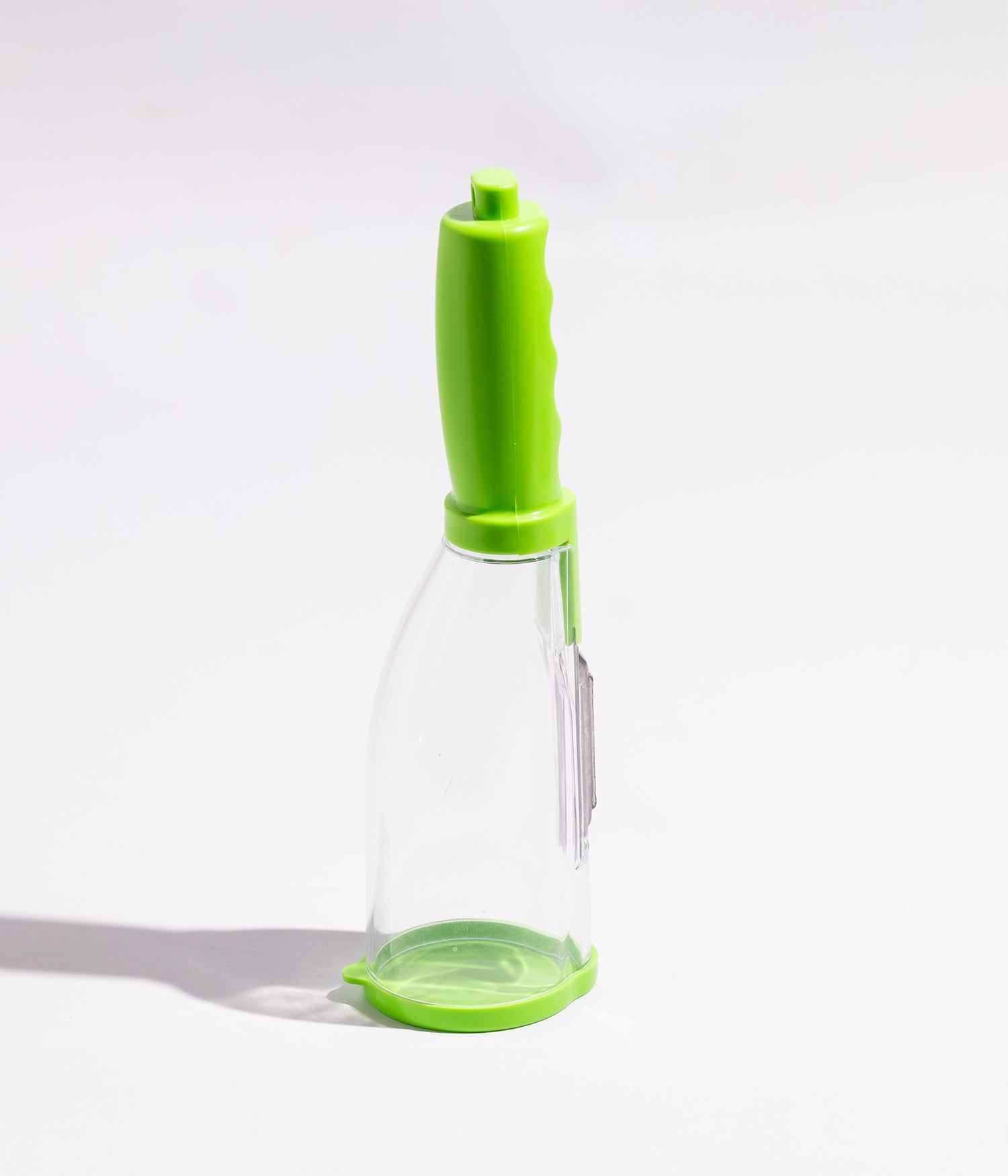 قشارة جزر يدوية بصندوق تخزين شفاف