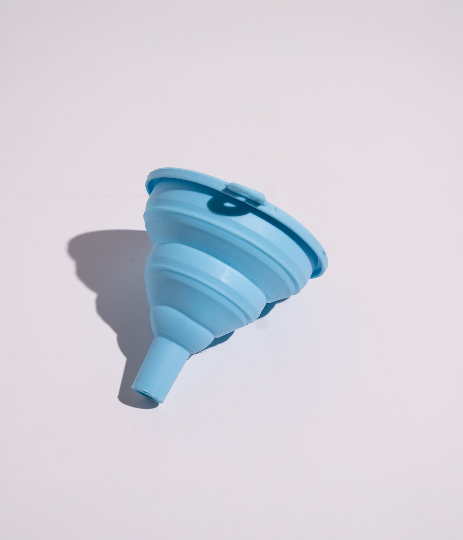 قمع سيليكون قابل للطي متعدد الاستخدامات